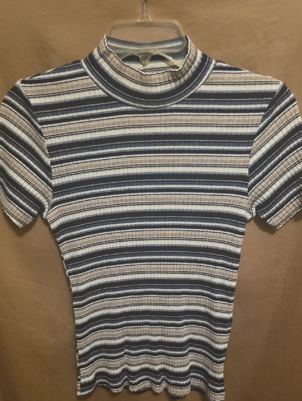 Striped Short Sleeve Mock Neck Top in Navy and Cream M